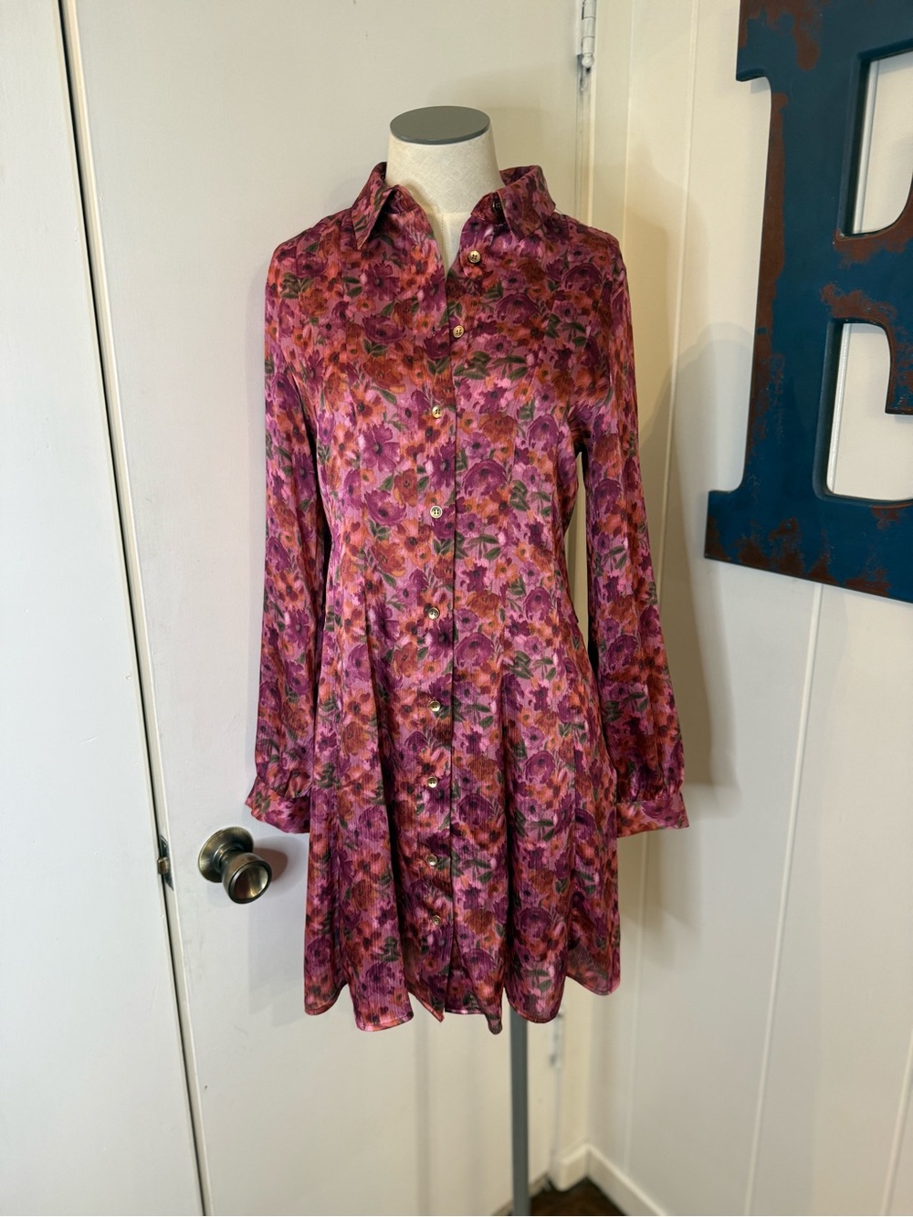 Zara Pink Floral Long-Sleeve Button Dress size S